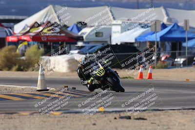 media/Dec-17-2023-CVMA (Sun) [[bf0c04832d]]/Race 2 Amateur Supersport Open/